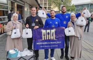 Türk gençlerinden Münster’de evsizlere sıcak çorba ikramı