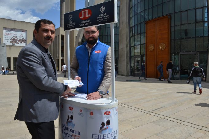 DİTİB, cami derneklerinde ‘Kurban Bağış Standı’ kuruyor