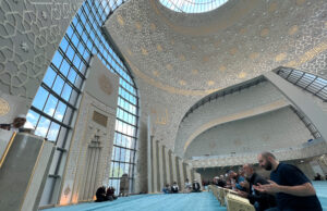 DİTİB’de cemaate mukabele hatmi tamamlama belgesi takdim edildi