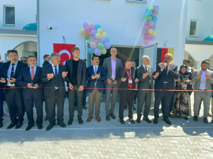 Almanya’nın Messkirch beldesinde DİTİB Camii ibadete açıldı
