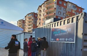 DİTİB deprem bölgesinde sıcak yemek dağıtımına devam ediyor