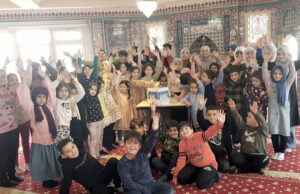 DİTİB’li minikler, kumbaralarını depremden etkilenen kardeşlerine bağışladı