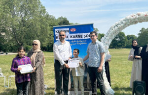 DİTİB camilerinde karne sevinci