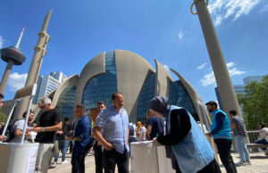 DİTİB kurban stantlarına yoğun ilgi