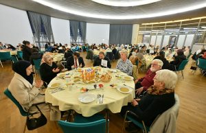 DİTİB’de geleneksel komşu iftarına yoğun katılım