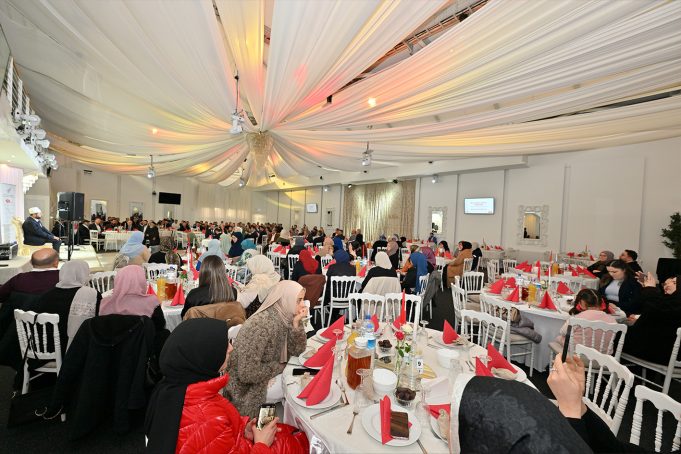 Hamburg DİTİB Eyalet Birliği‘nden iftar yemeği
