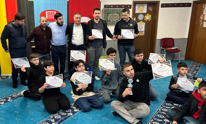 Saarland’da DİTİB, satranç turnuvasıyla gençleri bir arada getirdi