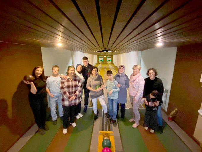 Kocatepe Camii’nde özel çocuklara renkli bir gün: bowling etkinliği