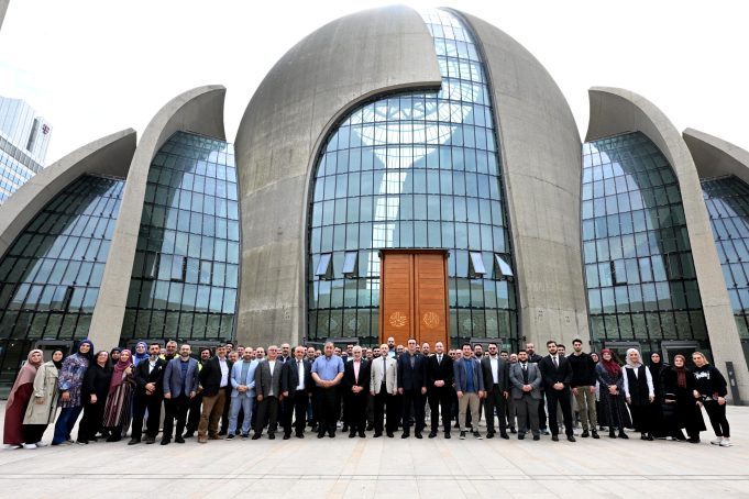 Bayramlaşma programında DİTİB ailesi bir araya geldi