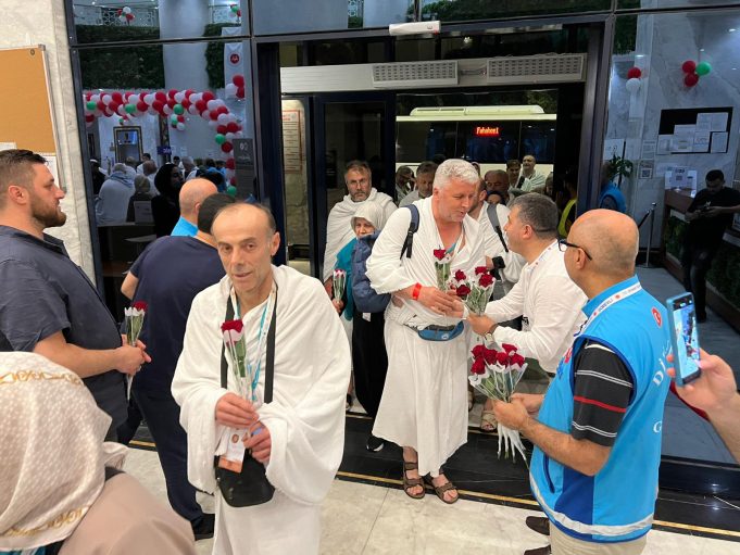 Almanya DİTİB Hac Organizasyonu, Mekke’de hacı adaylarını karşıladı