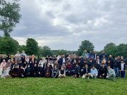 Hamburg’da şiirler ve bilgi yarışmasıyla renklenen piknik
