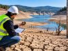 Avrupa’nın büyük nehirlerinde 30 yılın en düşük yaz akışı: Ticaret ve enerji etkileniyor Kuraklık ve su kaynaklarının korunmasını temsil eden haber görseli.