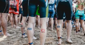 Ironman Dünya Şampiyonası’nda dramatik final: Taylor Knibb zirveye çıktı Triatlon yarışından temsili spor fotoğrafı